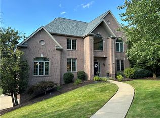 123 Greenbriar Dr, Wexford, PA
