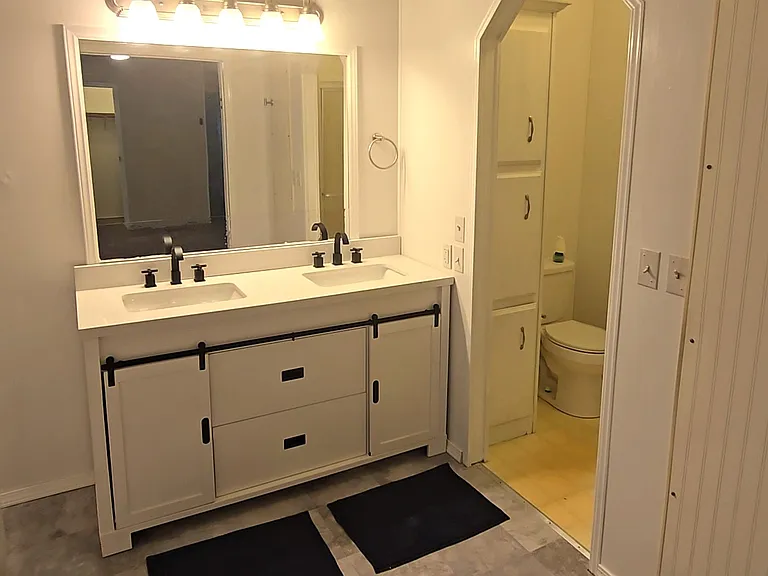 203 Iowa St — Photo 13