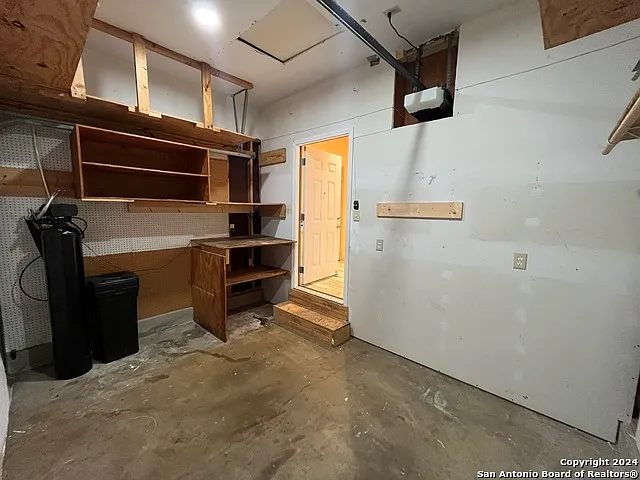 7339 Hunters Land — Photo 36