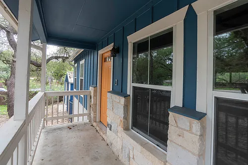 1015 Twin Deer Ln Photo 1