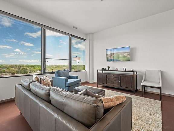 4th image of 5601 Smetana Dr Unit 802