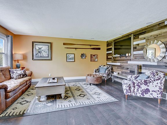 5th image of 4884 Susan Lee Ct