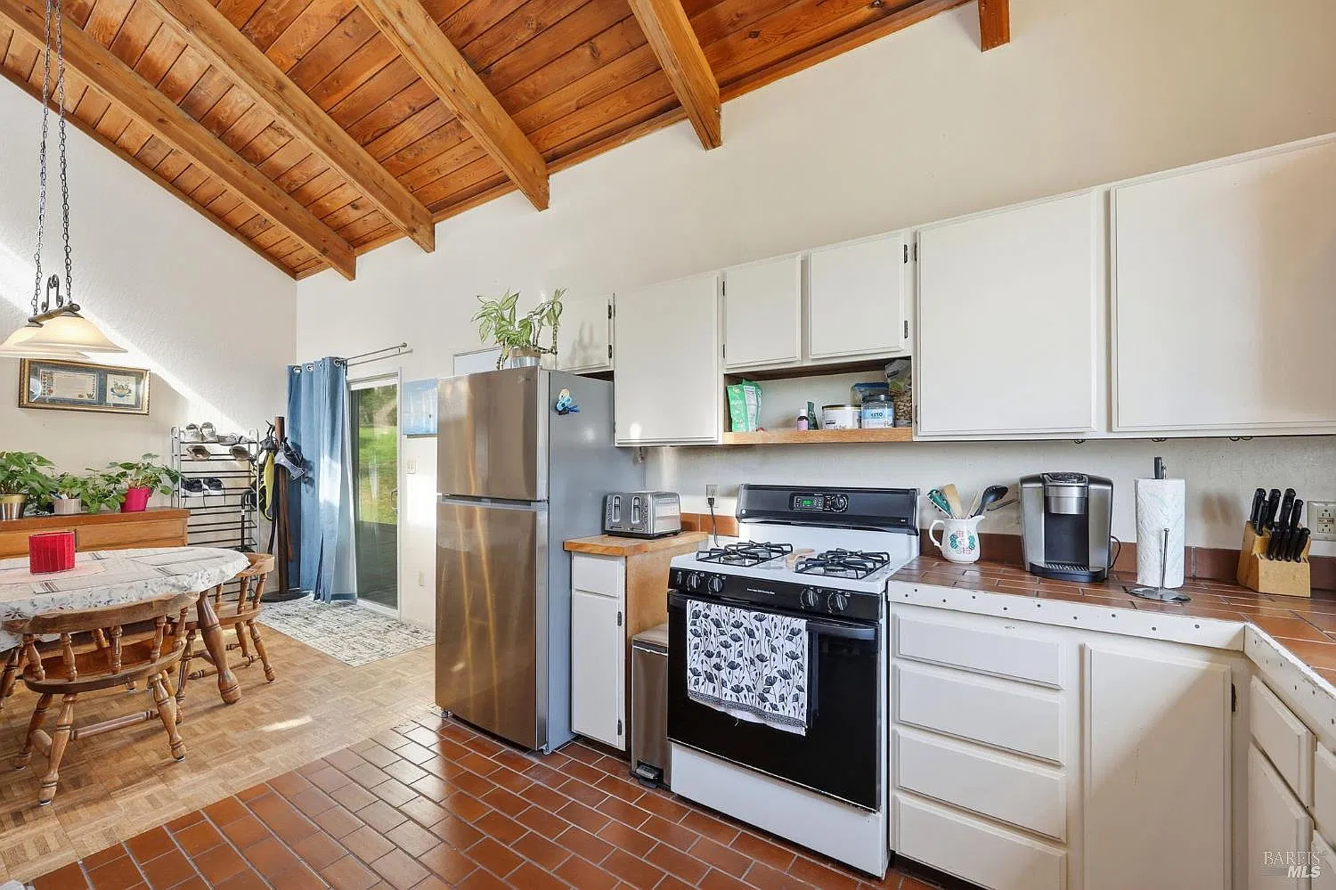 7470 Roblar Road - Photo 12