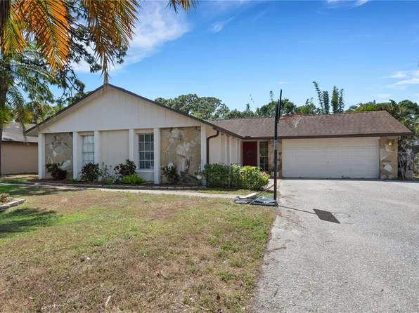 4654 Flatbush Ave, Sarasota, FL 34233