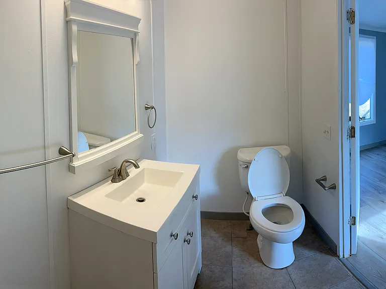 107 Quiet Oak Dr — Photo 8