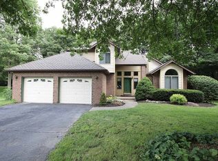 4 Wrenwood Ct, Collinsville, IL 62234