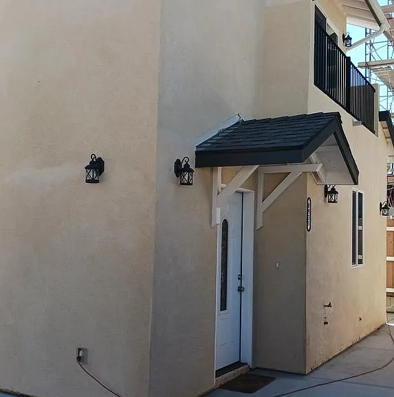 8933 Canby Ave — Photo 1