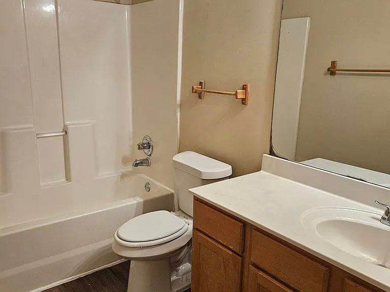 4647 Blue River Cv — Photo 13