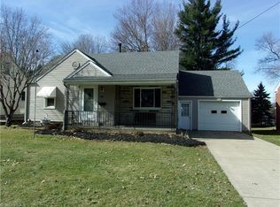 344 Elmwood Dr, Hubbard, OH