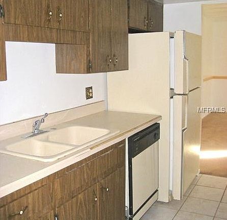 3rd image of 125 Teriwood St