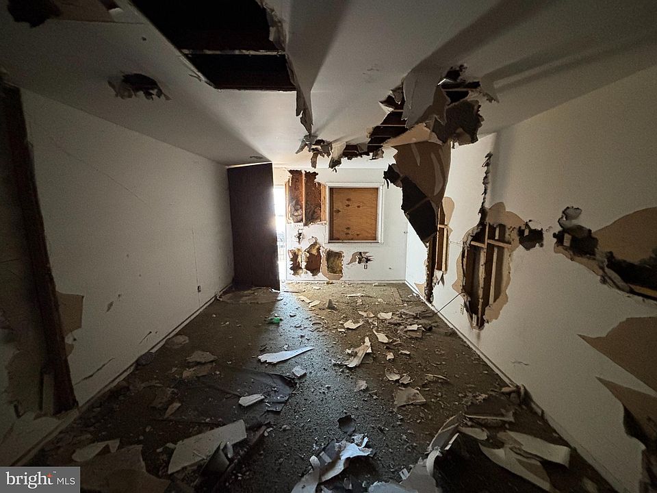 2nd image of 4607 Pennington Ave