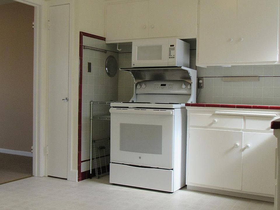 1st image of 2226 31st Ave