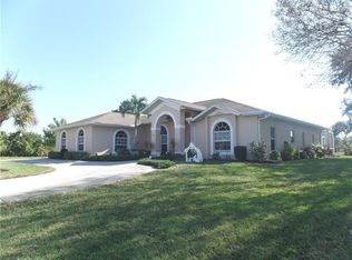 100 Medalist Rd, Rotonda West, FL 33947