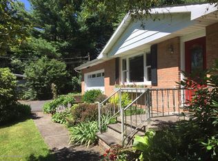 134 Williams Rd, Cresco, PA 18326