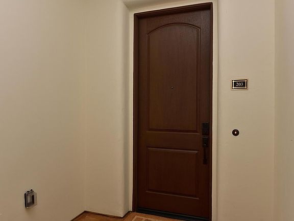 5th image of 196 S Orange Grove Blvd APT 203