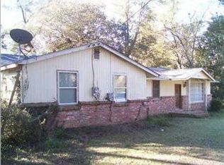 8051 Old Pascagoula Rd, Theodore, AL 36582