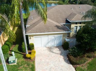 2403 Kensington Greens Dr, Sun City Center, FL 33573