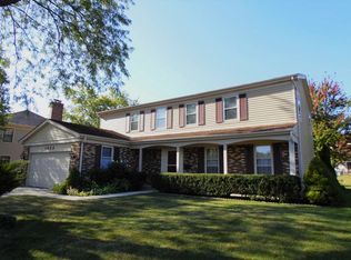 1632 Churchill Rd, Schaumburg, IL 60195