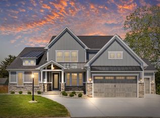 90 Hidden Brook Circle Dr, Morgantown, WV 26508