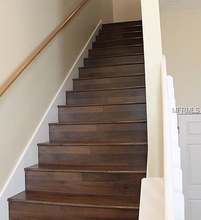 3rd image of 276 Solaris Wharf St