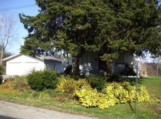 1340 Whitaker St, Burlington, IA 52601