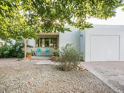 2nd image of 705 Ortiz Dr NE