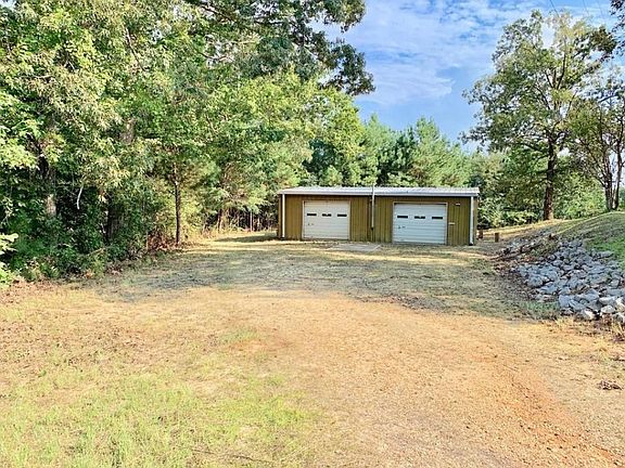 2nd image of 1470 County Road 961