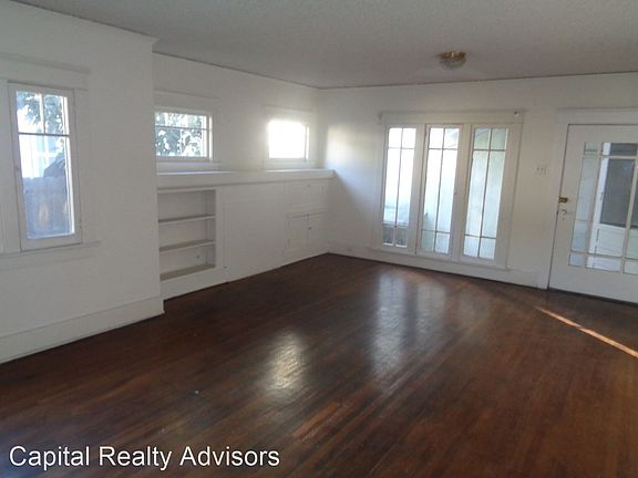 2nd image of 2433 E Broadway