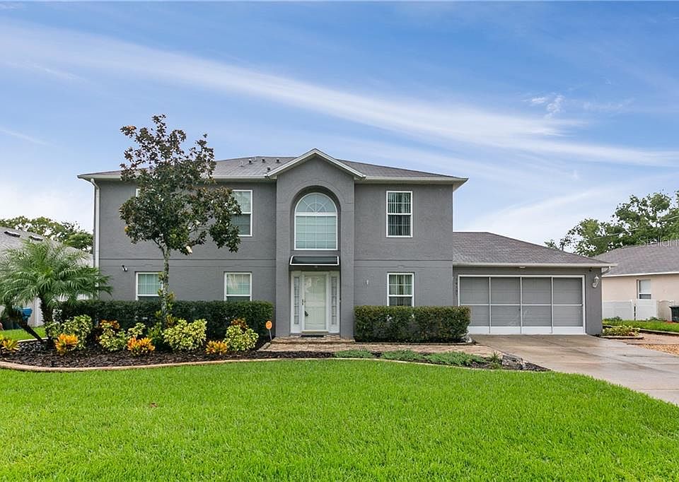 1st image of 14137 Spring Hill Dr