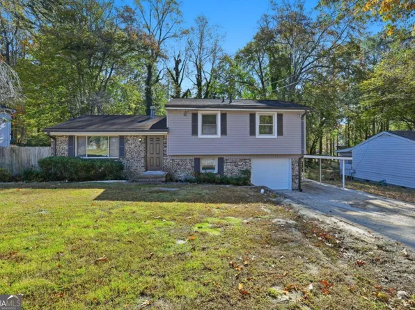6715 Cedar Hurst Trl, Atlanta, GA 30349