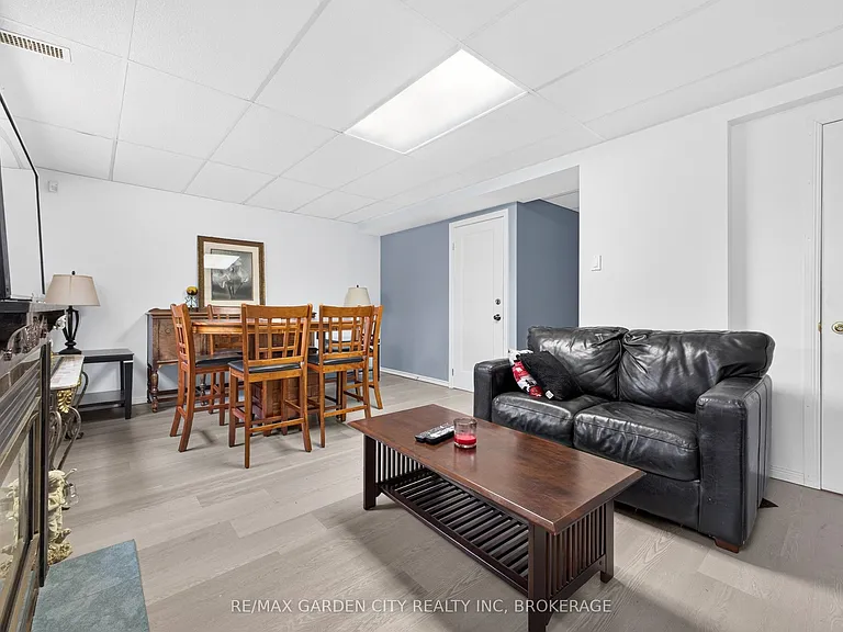 38 Cypress St #LOWER — Photo 8
