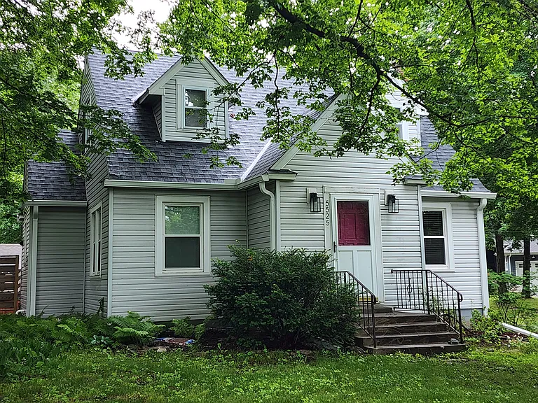 5525 Three Points Blvd — Photo 5