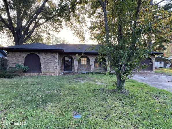 232 Trojan Dr, Pearl, MS 39208