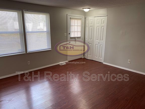 5th image of 11319 McDowell Dr