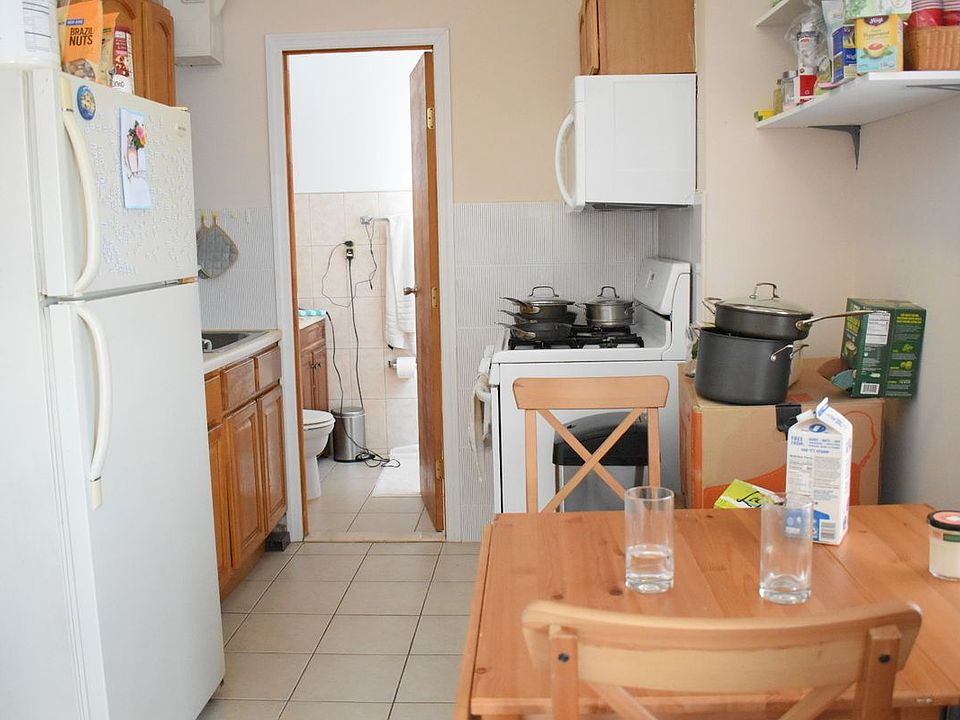 1st image of 30-40 32nd St #4G