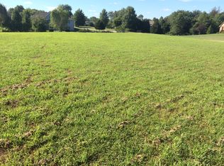 4227 Cypress Oak Ln, Smithton, IL 62285