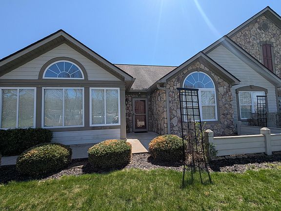 2nd image of 119 Colonial Woods Dr #32