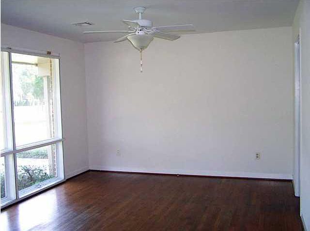 2nd image of 307 Stinson Dr