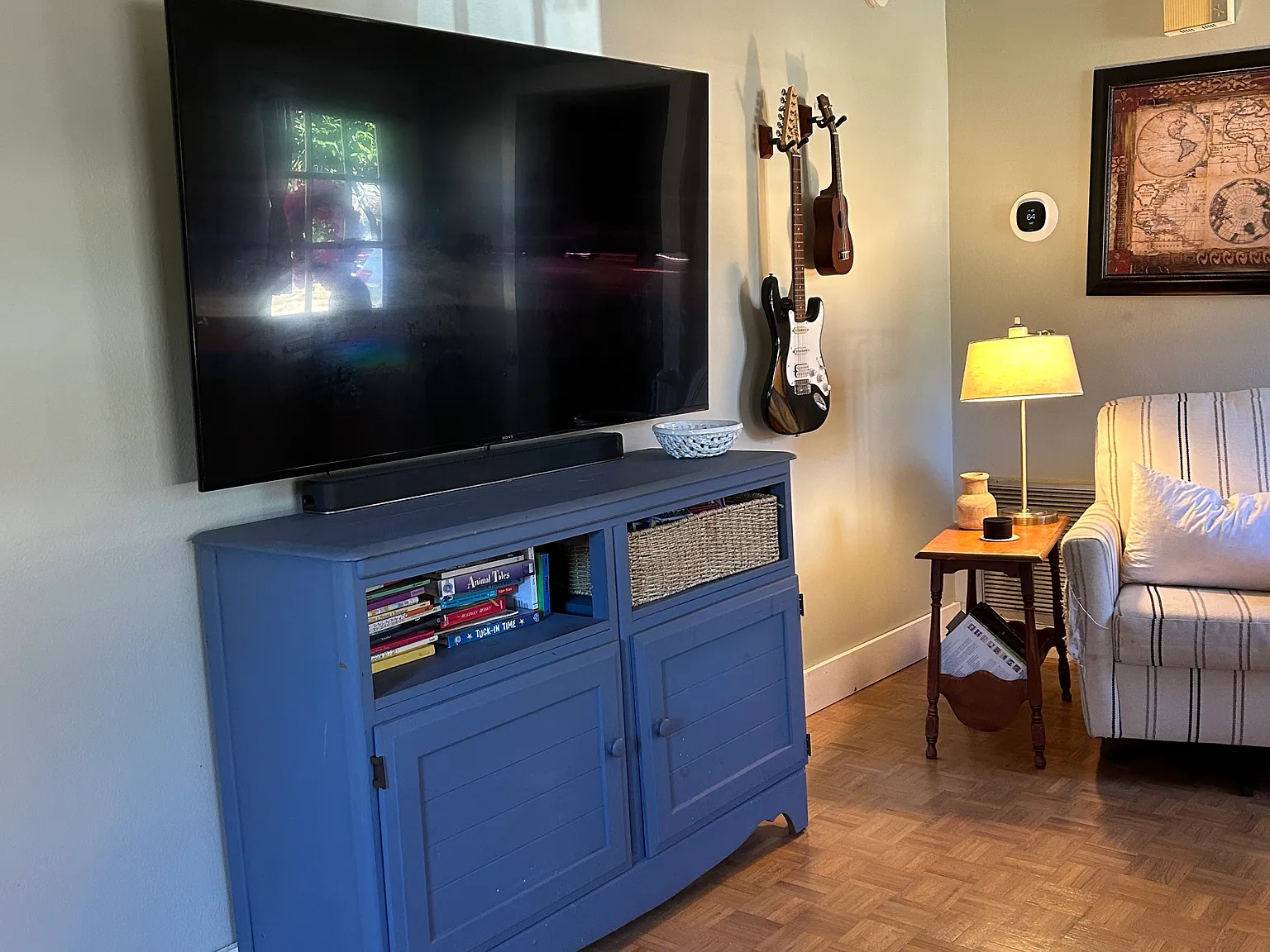 3 bed, 1.5 bath, 1300 sqft, $2,250 — Photo 3