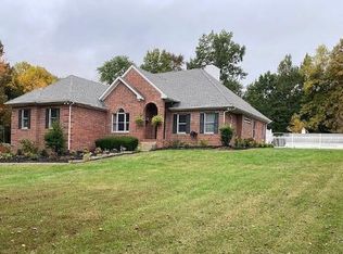 1811 New Cut Rd, Bowling Green, KY 42103