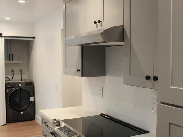 31 N San Marcos Rd #A, Santa Barbara, CA 93111