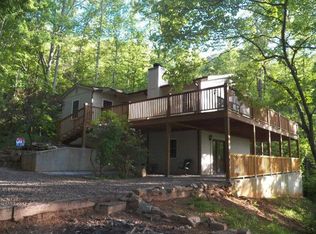 733 Ammons Rd, Franklin, NC 28734