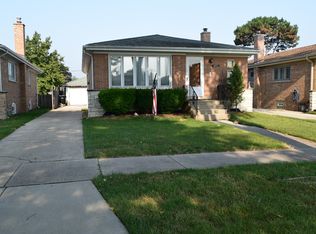 4852 N Ridgewood Ave, Norridge, IL 60706