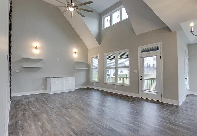 128 Riverbend Dr — Photo 18