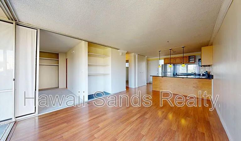 1617 Keeaumoku St #508 — Photo 1