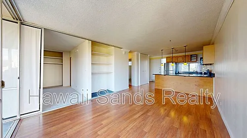 1617 Keeaumoku St Photo 1