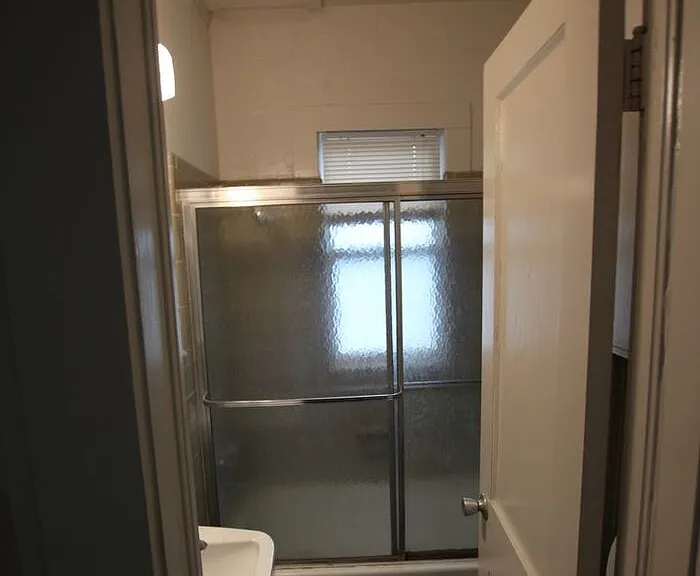 808 S Robertson Ave #D — Photo 9