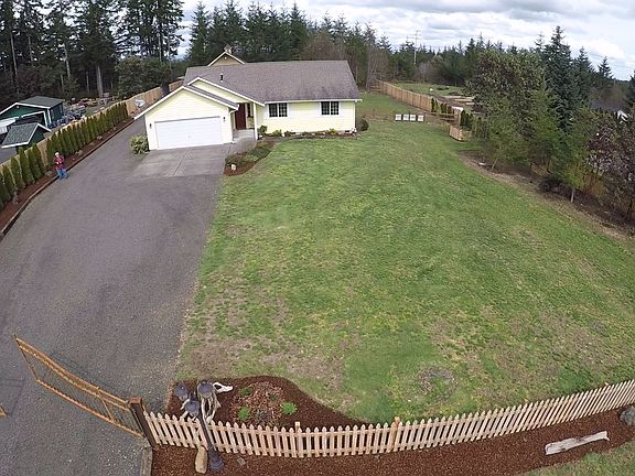 4th image of 70 E Majesty Ct