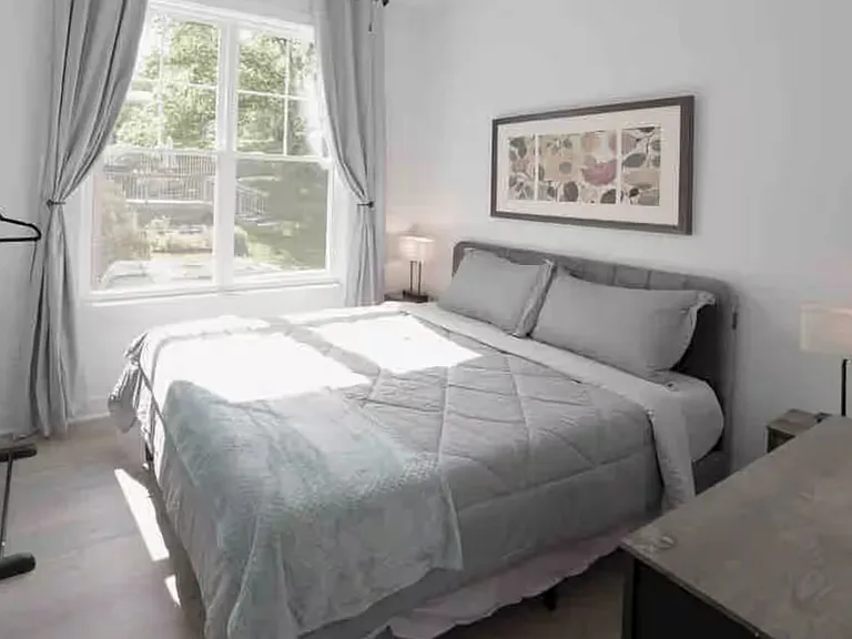 418 Moseley Dr — Photo 35