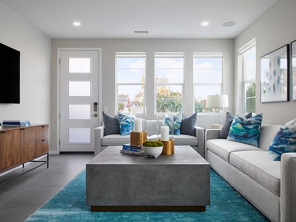 Residence 4 - Great Room